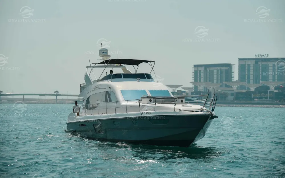 72 FT Superfly yacht Rental in Dubai