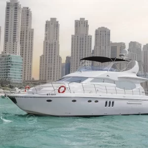 Affordable canal cruise in dubai
