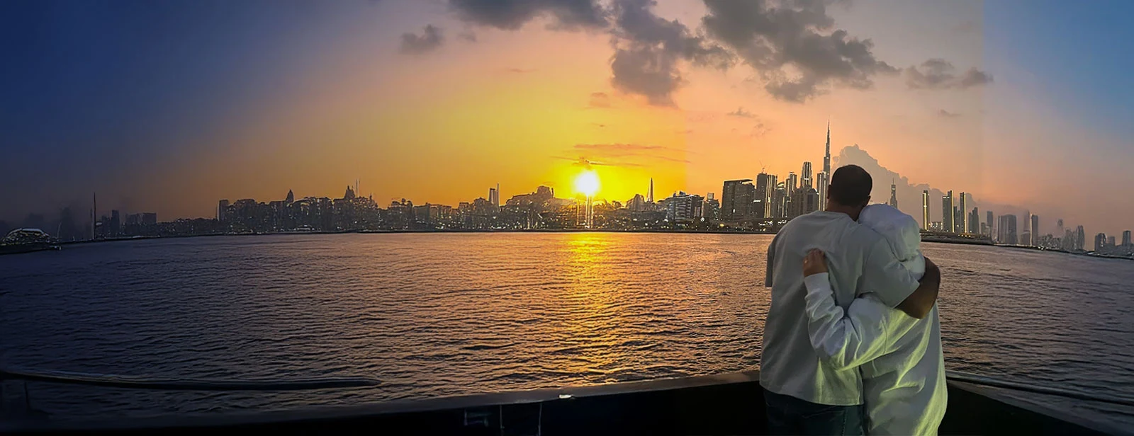 Sunset & dinner cruise in dubai